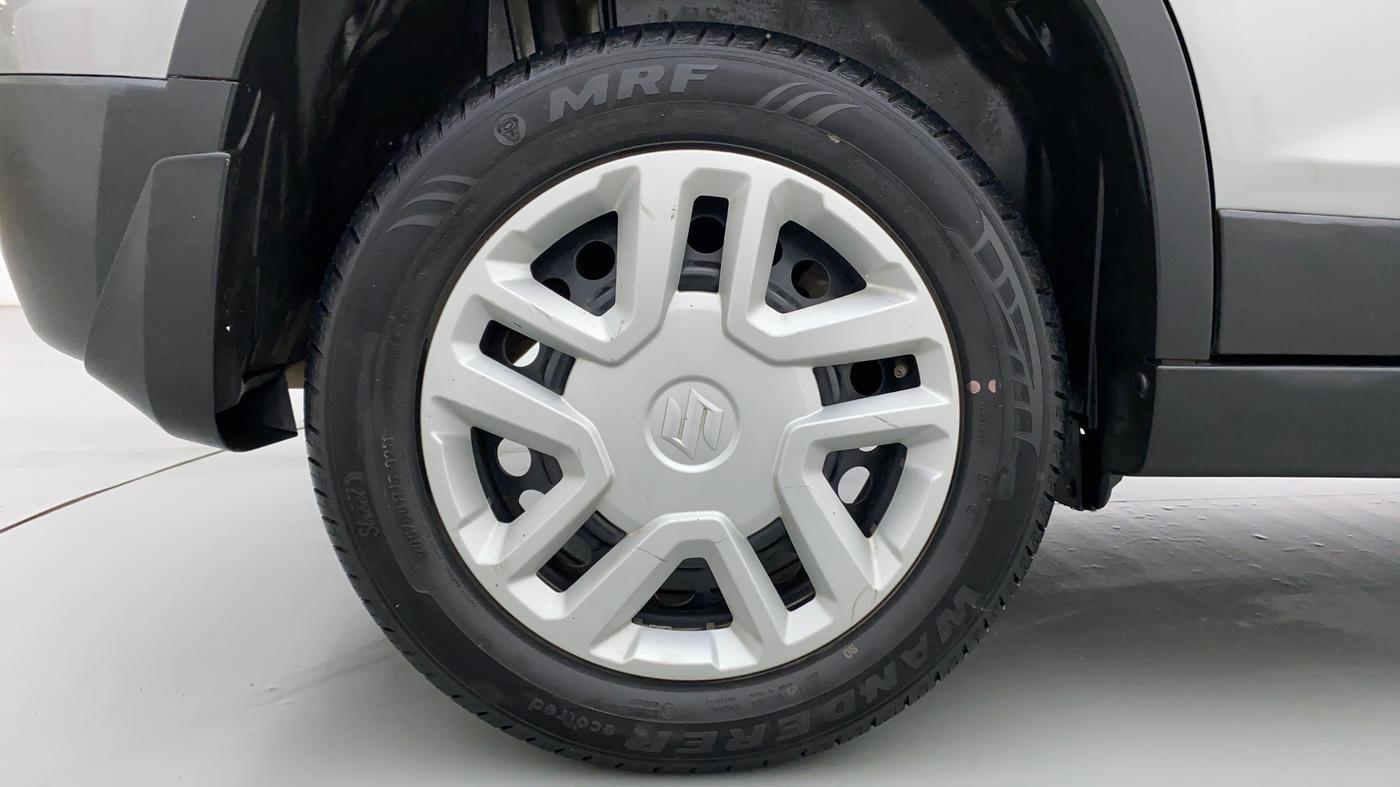 2020 Maruti Vitara Brezza VXI, Petrol, Manual, 35,100 km, Right Rear Wheel