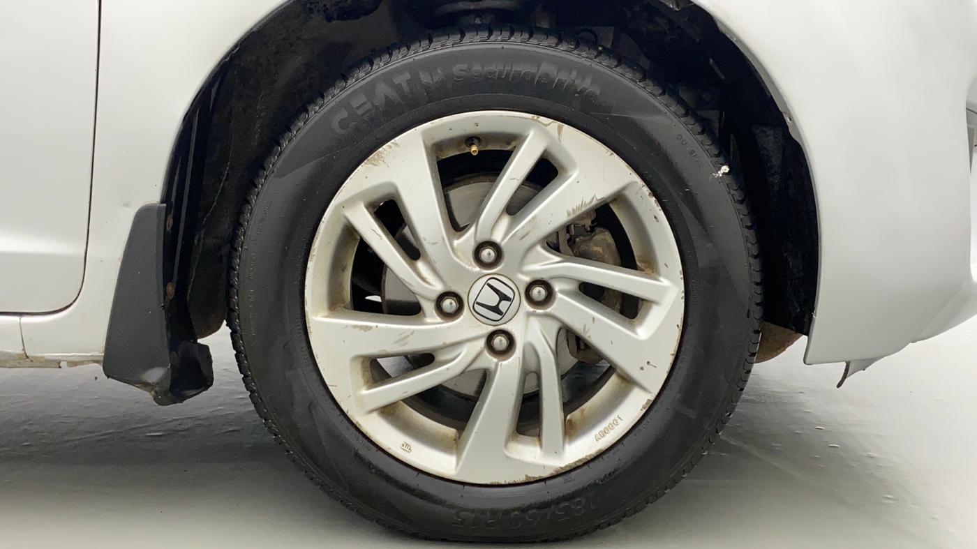2015 Honda Jazz 1.2 V AT, Petrol, Automatic, 84,937 km, Right Front Wheel