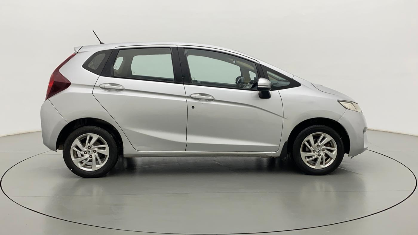 2015 Honda Jazz 1.2 V AT, Petrol, Automatic, 84,937 km, Right Side View