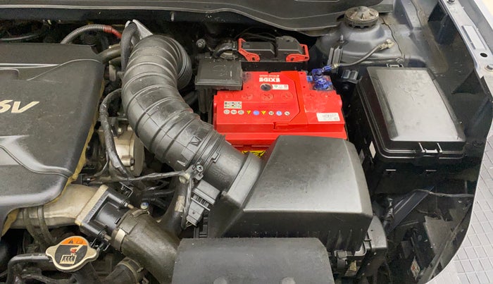 2019 Hyundai VENUE SX(O) 1.4 CRDI, Diesel, Manual, 37,203 km, Engine View - Left