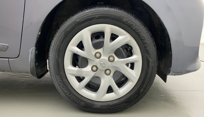2018 Hyundai Grand i10 SPORTZ 1.2 KAPPA VTVT, Petrol, Manual, 28,806 km, Right Front Wheel