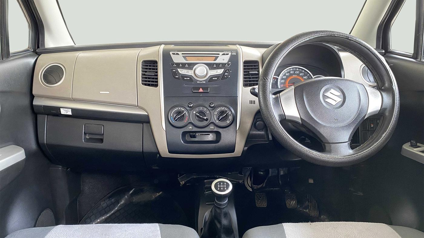 2015 Maruti Wagon R 1.0 VXI, Petrol, Manual, 17,701 km, Dashboard