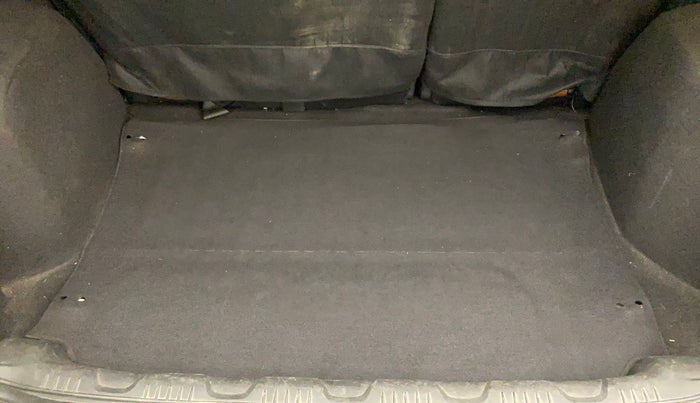 2016 Ford Ecosport TITANIUM 1.5L DIESEL, Diesel, Manual, 1,40,958 km, Boot Inside