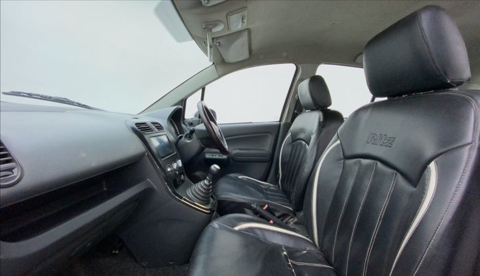 2011 Maruti Ritz LXI, CNG, Manual, 93,419 km, Right Side Front Door Cabin