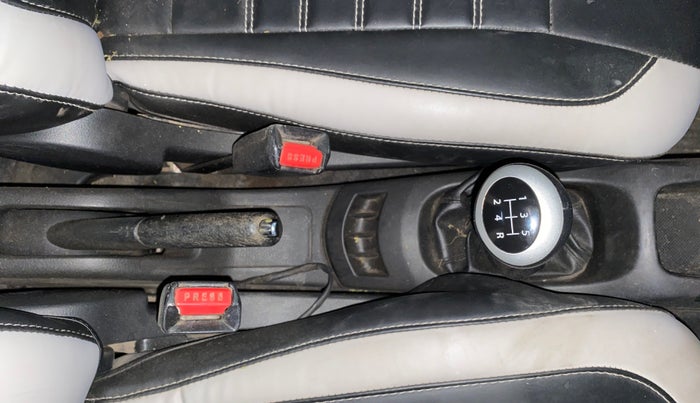 2014 Maruti Wagon R Stingray LXI, Petrol, Manual, 64,078 km, Gear Lever