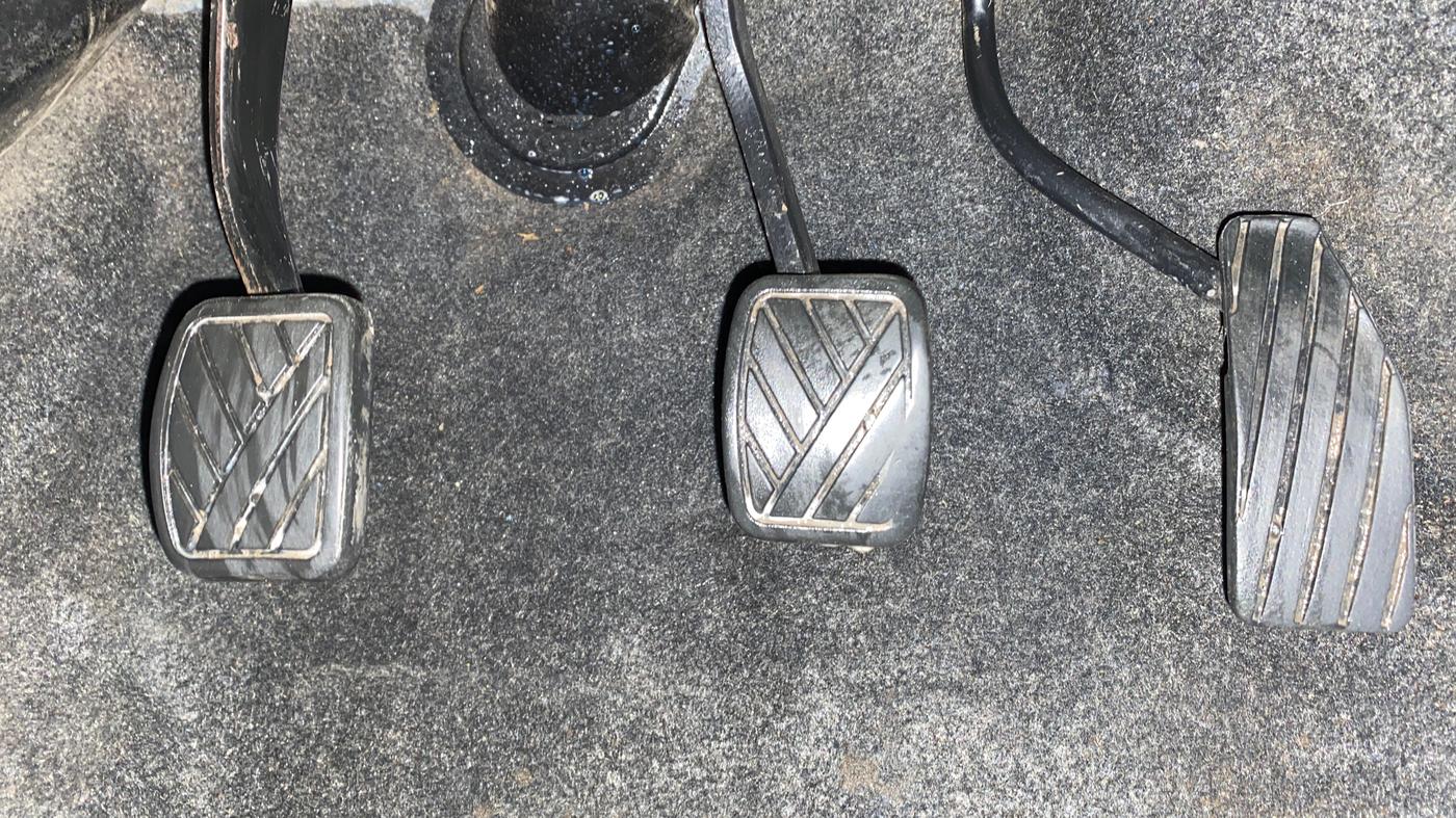 2014 Maruti Wagon R Stingray LXI, Petrol, Manual, 64,078 km, Pedals