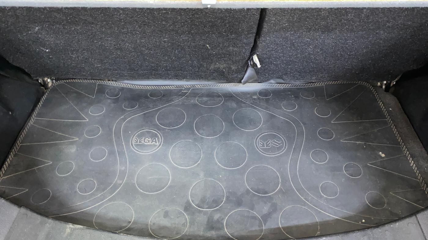 2014 Maruti Wagon R Stingray LXI, Petrol, Manual, 64,078 km, Boot Inside