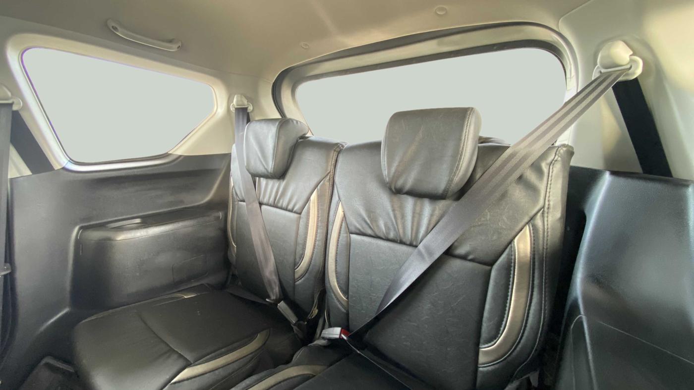 2021 Maruti XL6 ZETA SHVS, Petrol, Manual, 23,813 km, Third Seat Row ( optional )