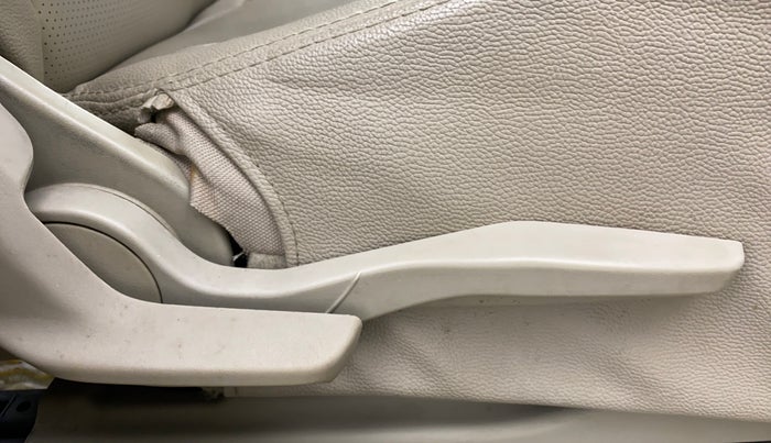 2018 Maruti Dzire ZXI PLUS, Petrol, Manual, 77,155 km, Driver Side Adjustment Panel