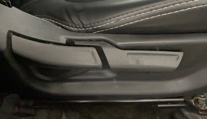 2021 KIA SELTOS HTK PLUS 1.5, Petrol, Manual, 86,407 km, Driver Side Adjustment Panel