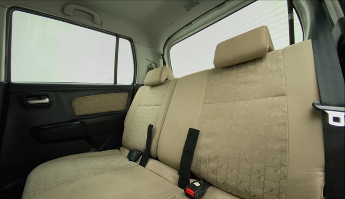 2017 Maruti Wagon R 1.0 VXI, Petrol, Manual, 82,388 km, Right Side Rear Door Cabin