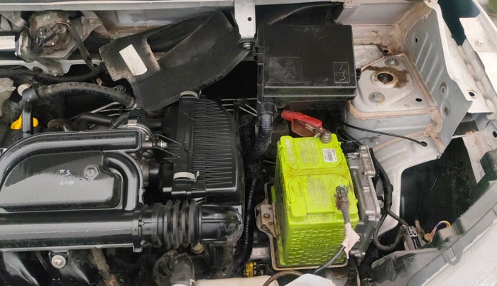 2021 Renault Kwid CLIMBER 1.0 AMT (O), Petrol, Automatic, 28,242 km, Engine View - Left