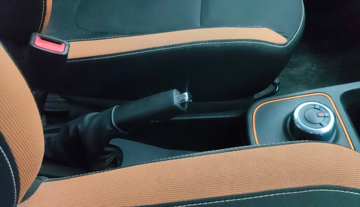 2021 Renault Kwid CLIMBER 1.0 AMT (O), Petrol, Automatic, 28,242 km, Gear Lever