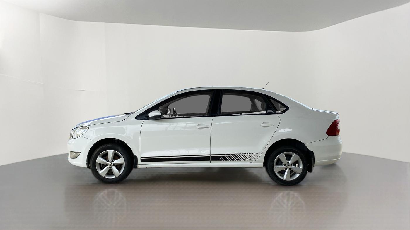 2016 Skoda Rapid 1.5 Elegance TDI MT, Diesel, Manual, 53,072 km, Left Side