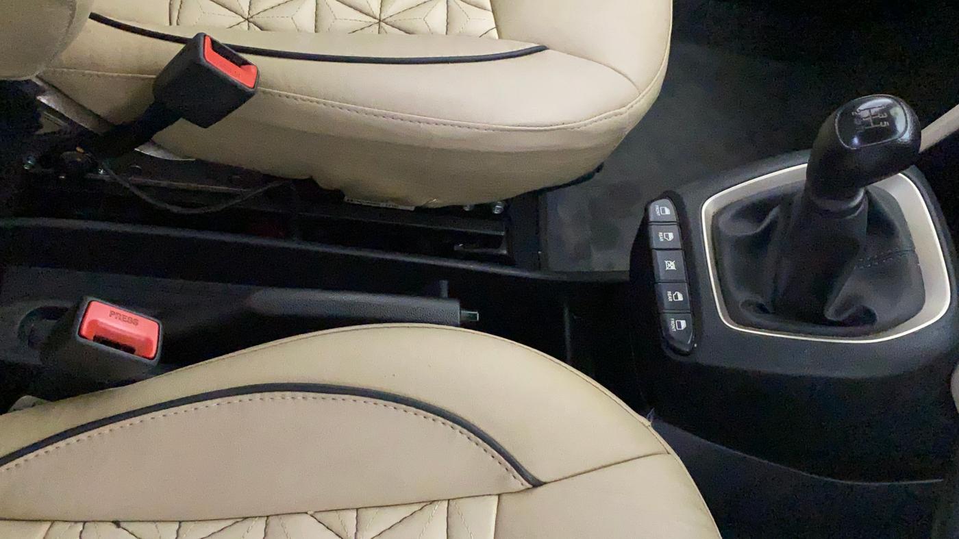 2022 Hyundai NEW SANTRO MAGNA EXECUTIVE CNG, CNG, Manual, 44,250 km, Gear Lever