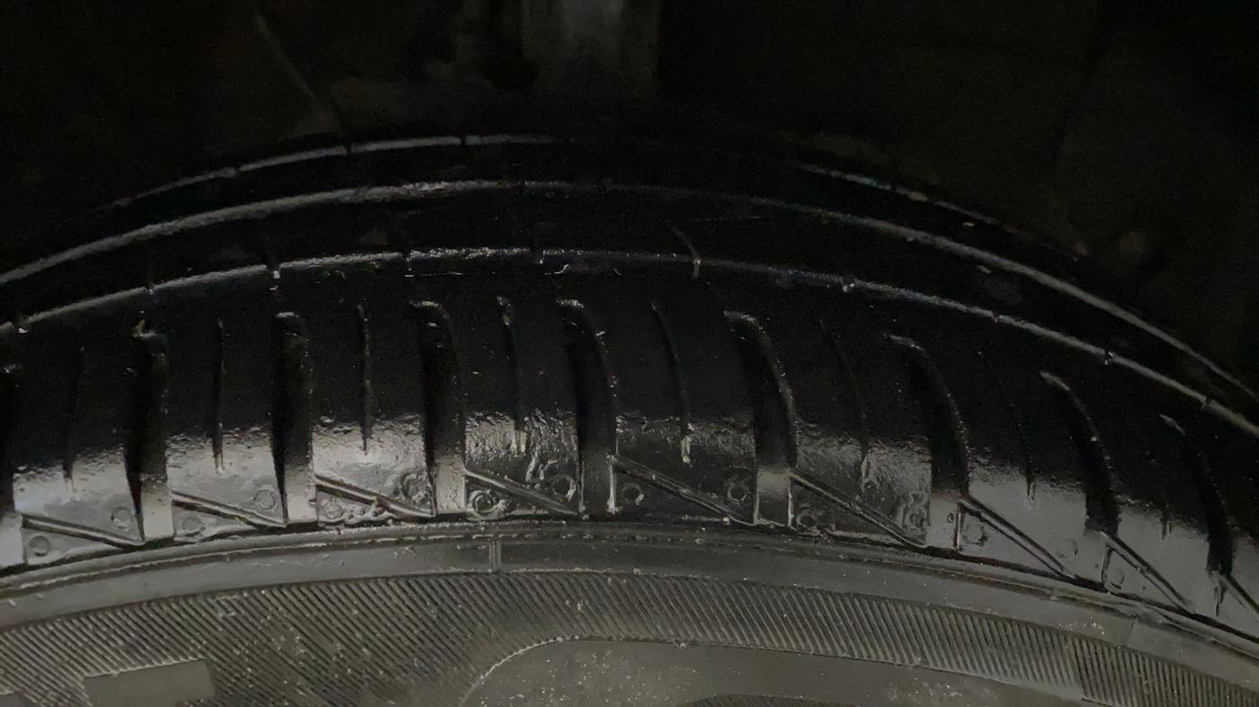 2022 Hyundai NEW SANTRO MAGNA EXECUTIVE CNG, CNG, Manual, 44,250 km, Right Front Tyre Tread
