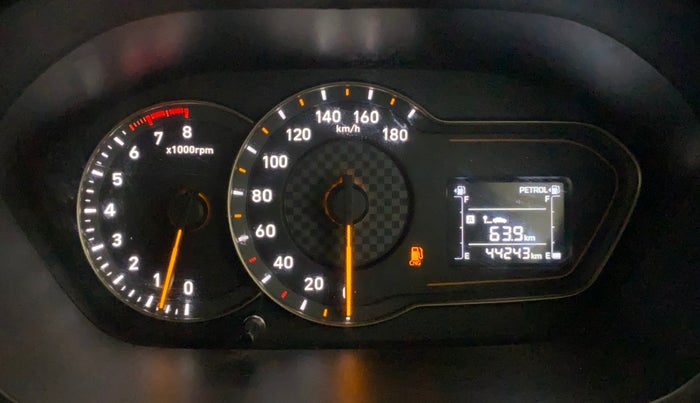 2022 Hyundai NEW SANTRO MAGNA EXECUTIVE CNG, CNG, Manual, 44,179 km, Odometer Image