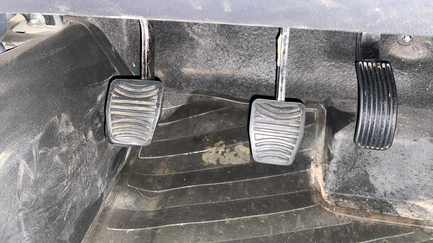 2023 Mahindra Thar LX HT PETROL 4WD MT, Petrol, Manual, 23,167 km, Pedals