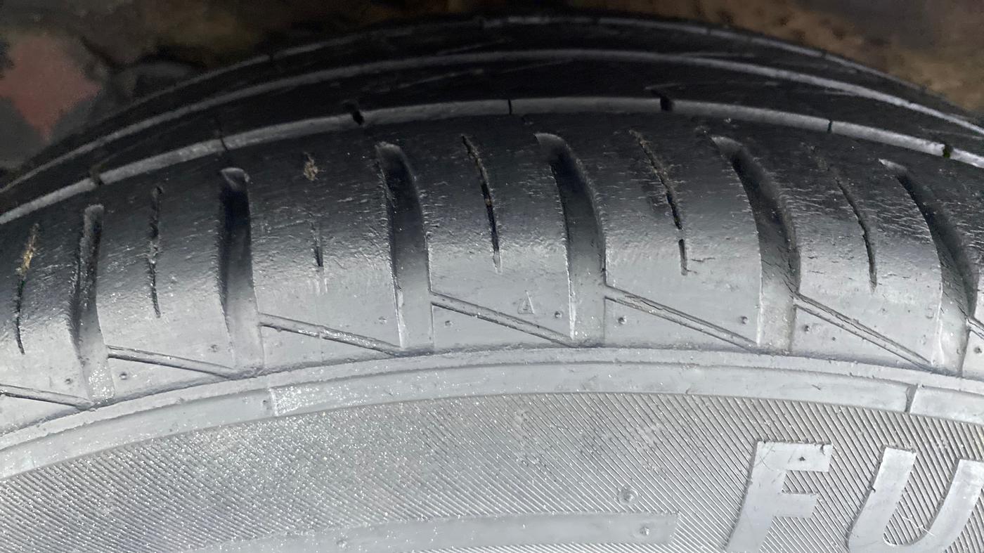 2016 Hyundai Grand i10 ASTA AT 1.2 KAPPA VTVT, Petrol, Automatic, 73,423 km, Left Rear Tyre Tread