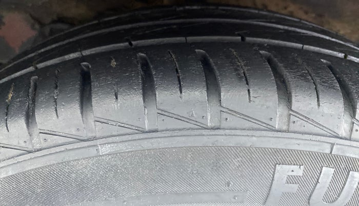 2016 Hyundai Grand i10 ASTA AT 1.2 KAPPA VTVT, Petrol, Automatic, 73,423 km, Left Rear Tyre Tread