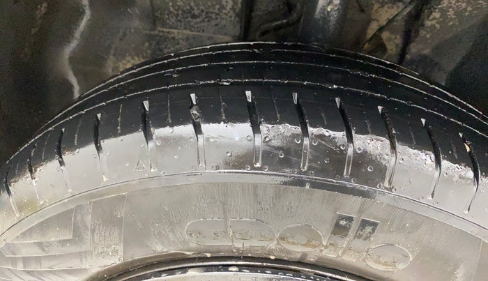 2022 Tata PUNCH ACCOMPLISHED MT, Petrol, Manual, 22,238 km, Left Front Tyre Tread