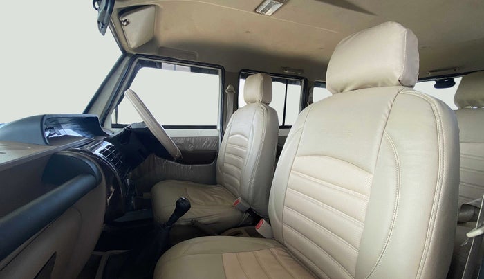 2021 Mahindra Bolero B6 (O), Diesel, Manual, 38,161 km, Right Side Front Door Cabin