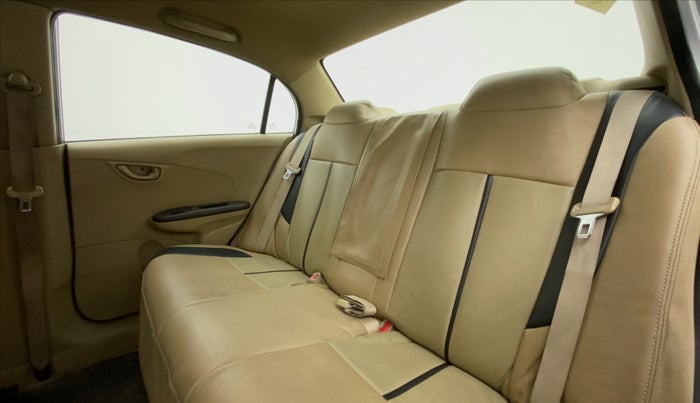 2013 Honda Amaze 1.2 SMT I VTEC, CNG, Manual, 91,509 km, Right Side Rear Door Cabin