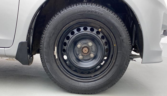 2013 Honda Amaze 1.2 SMT I VTEC, CNG, Manual, 91,509 km, Right Front Wheel