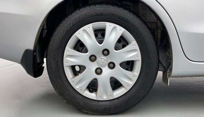 2013 Honda Amaze 1.2 SMT I VTEC, CNG, Manual, 91,509 km, Right Rear Wheel