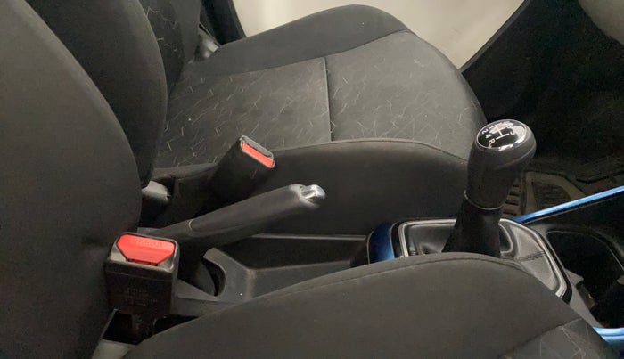 2017 Maruti IGNIS ZETA 1.2, Petrol, Manual, 57,776 km, Gear Lever