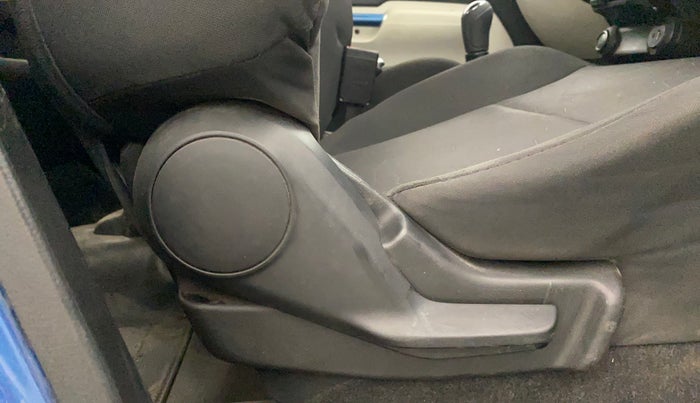 2017 Maruti IGNIS ZETA 1.2, Petrol, Manual, 57,776 km, Driver Side Adjustment Panel