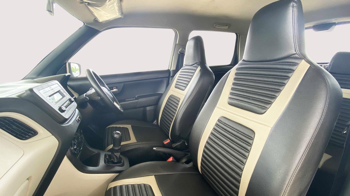 2020 Maruti New Wagon-R VXI 1.0, Petrol, Manual, 4,698 km, Right Side Front Door Cabin