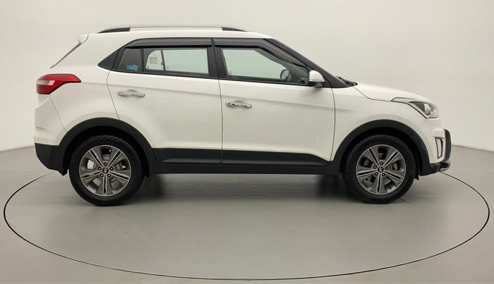 2017 Hyundai Creta SX PLUS AT 1.6 PETROL, Petrol, Automatic, 96,743 km, Right Side View