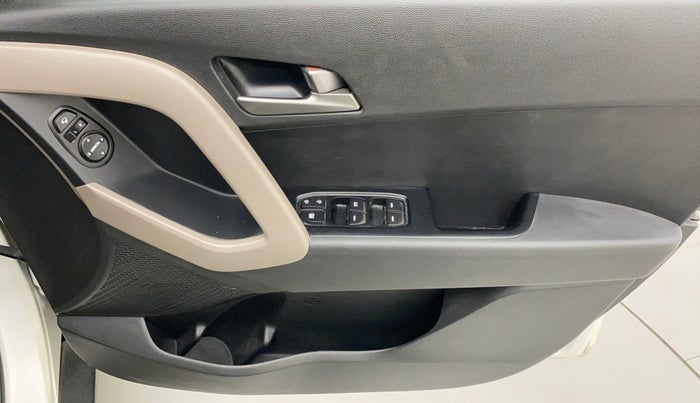 2017 Hyundai Creta SX PLUS AT 1.6 PETROL, Petrol, Automatic, 96,743 km, Driver Side Door Panels Control