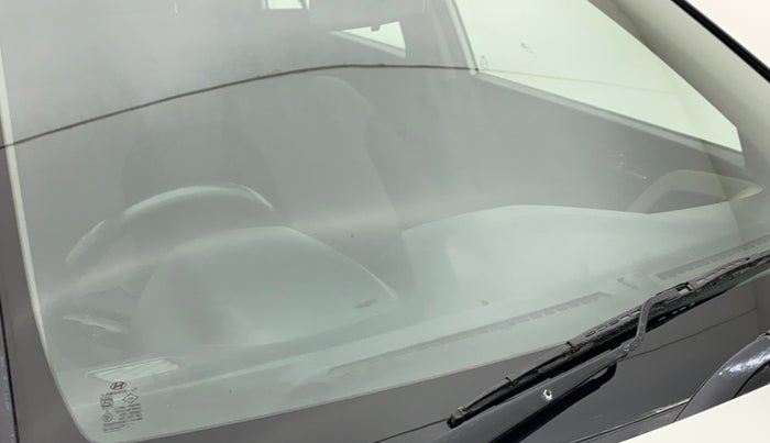 2017 Hyundai Creta SX PLUS AT 1.6 PETROL, Petrol, Automatic, 96,743 km, Front windshield - Minor spot on windshield