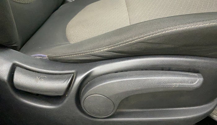 2017 Hyundai Creta SX PLUS AT 1.6 PETROL, Petrol, Automatic, 96,743 km, Driver Side Adjustment Panel