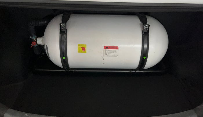 2023 Hyundai AURA SX 1.2 CNG, CNG, Manual, 61,512 km, Boot Inside