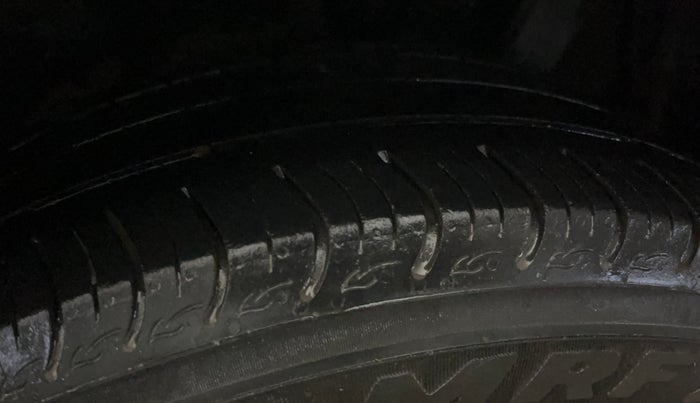 2023 Hyundai AURA SX 1.2 CNG, CNG, Manual, 61,512 km, Left Rear Tyre Tread