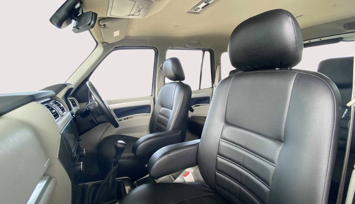 2020 Mahindra Scorpio S11, Diesel, Manual, 56,812 km, Right Side Front Door Cabin
