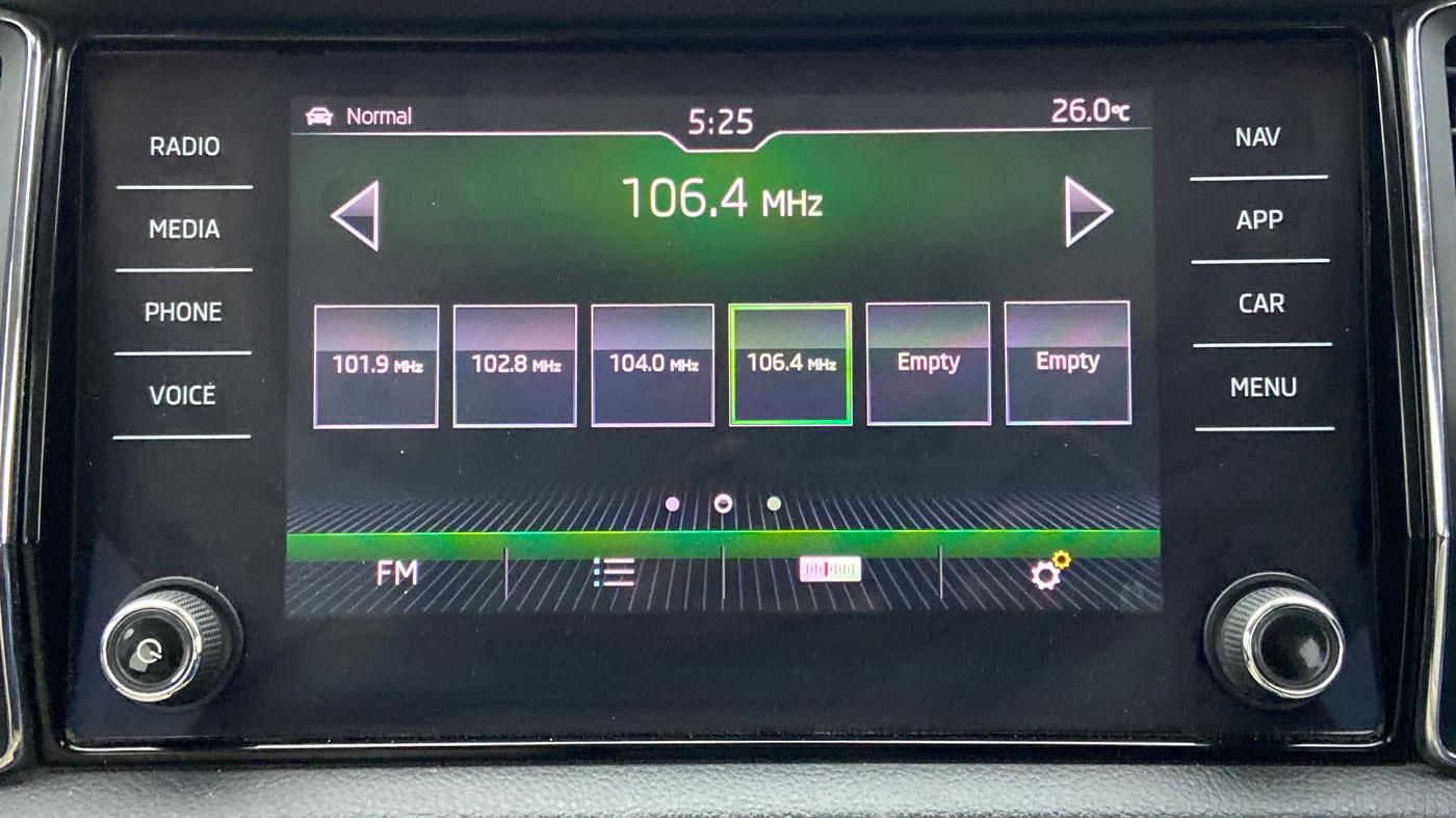 2018 Skoda Kodiaq STYLE 2.0 TDI 4X4 AT, Diesel, Automatic, 1,21,906 km, Infotainment System