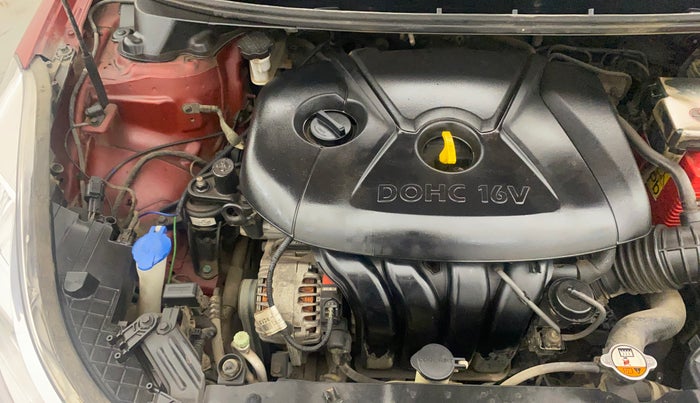 2013 Hyundai New Elantra 1.8 SX MT VTVT, Petrol, Manual, 34,857 km, Engine View - Right