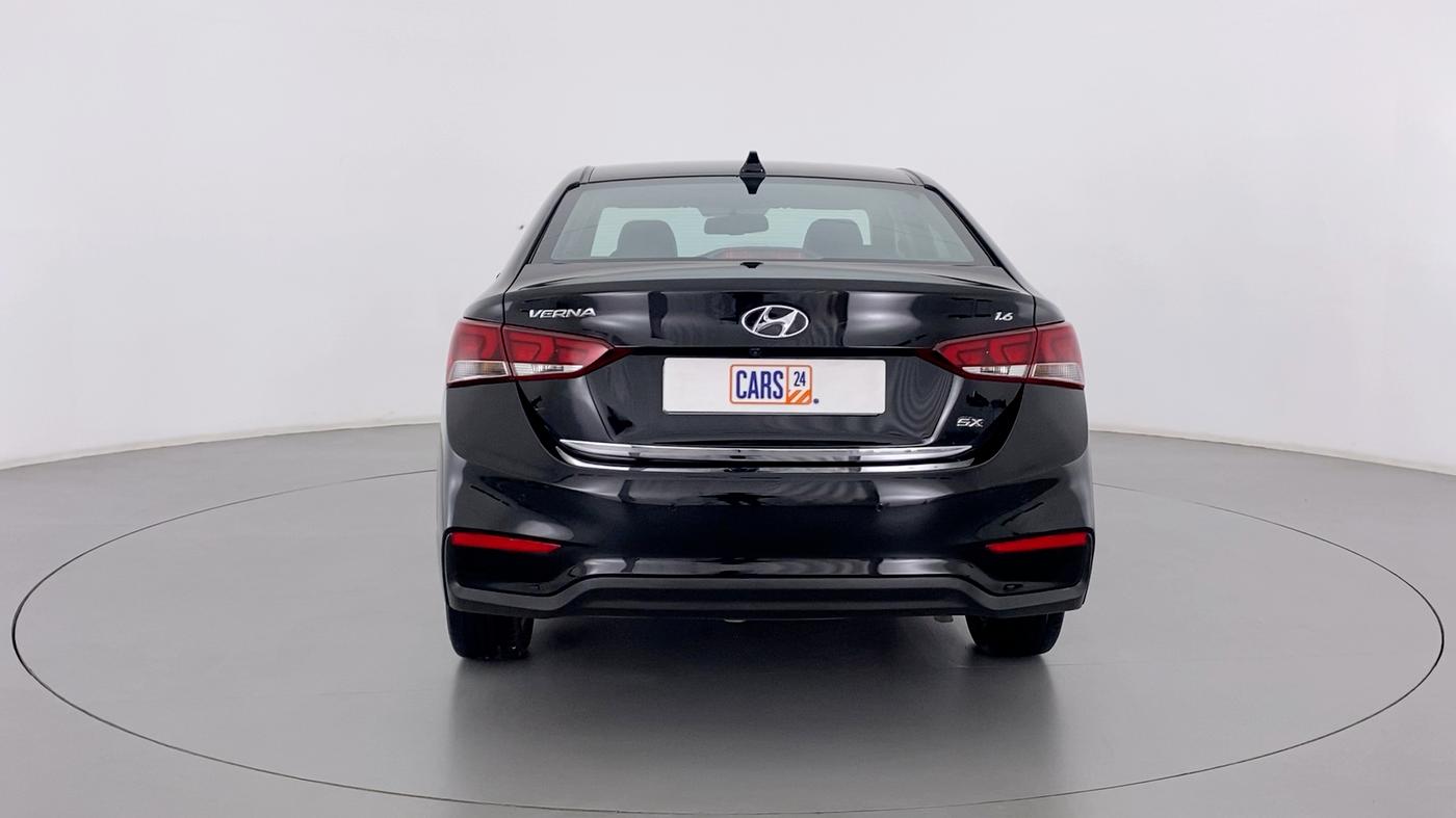 2018 Hyundai Verna 1.6 SX VTVT, Petrol, Manual, 77,903 km, Back/Rear