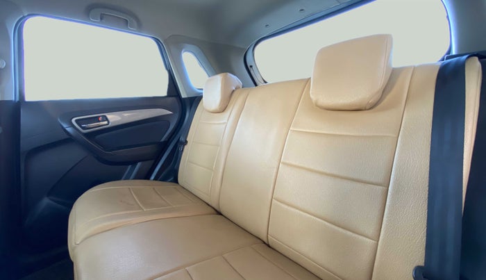 2019 Maruti Vitara Brezza ZDI, Diesel, Manual, 27,554 km, Right Side Rear Door Cabin
