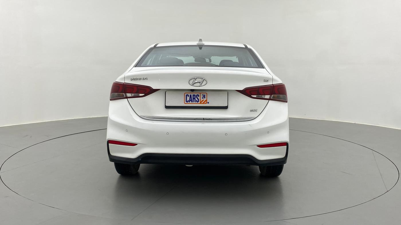 2019 Hyundai Verna 1.6 SX VTVT (O), Petrol, Manual, 30,979 km, Back/Rear