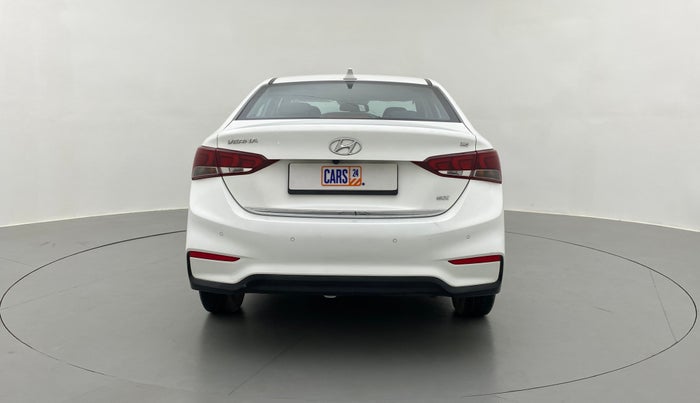 2019 Hyundai Verna 1.6 SX VTVT (O), Petrol, Manual, 30,979 km, Back/Rear