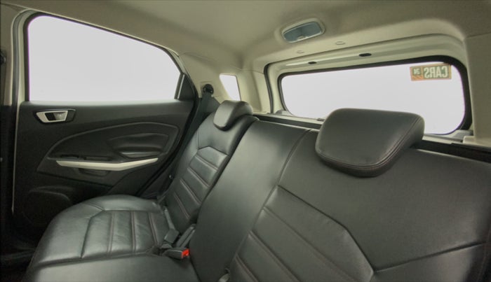 2015 Ford Ecosport TITANIUM 1.0L ECOBOOST (OPT), Petrol, Manual, 59,822 km, Right Side Rear Door Cabin