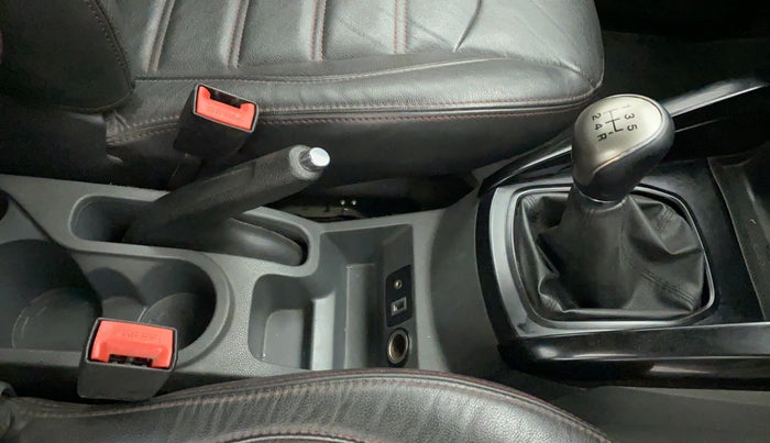 2015 Ford Ecosport TITANIUM 1.0L ECOBOOST (OPT), Petrol, Manual, 59,822 km, Gear Lever