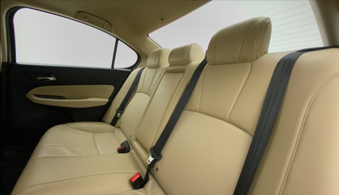 2022 Honda City ZX MT PETROL, Petrol, Manual, 4,995 km, Right Side Rear Door Cabin