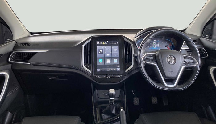 2019 MG HECTOR SHARP 2.0 DIESEL, Diesel, Manual, 30,823 km, Dashboard