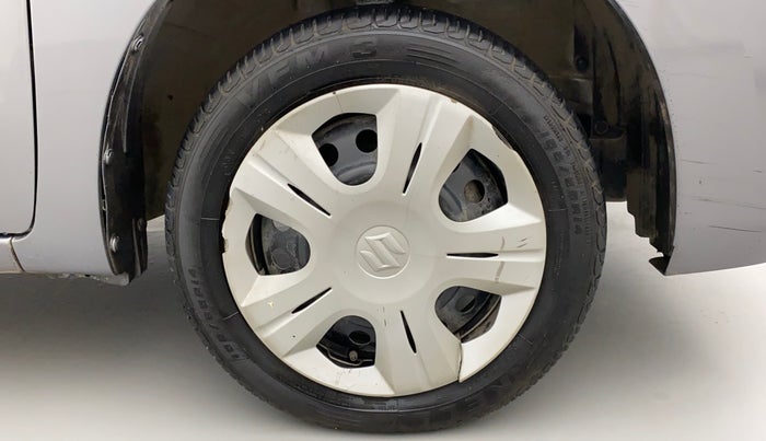 2016 Maruti Wagon R 1.0 VXI AMT, Petrol, Automatic, 49,579 km, Right Front Wheel